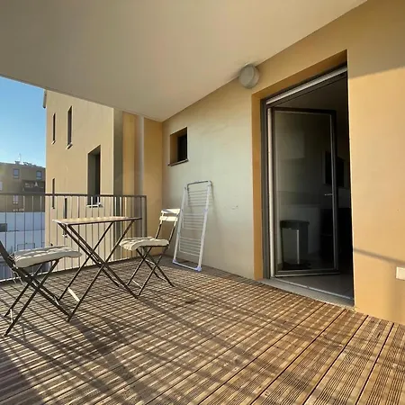 Daire Harmonieusement Amenage Avec Parking Et Terrasse Vers La Cite Du Vin *